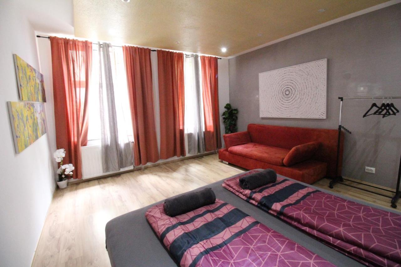 Appartement Private Triple Bedroom Rf1 *